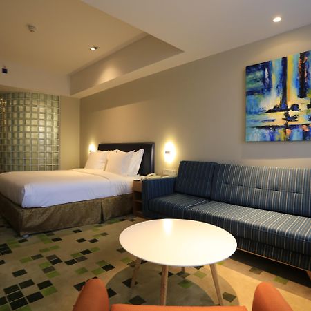 Holiday Inn Express Zhangjiakou Park View, an IHG hotel Eksteriør bilde
