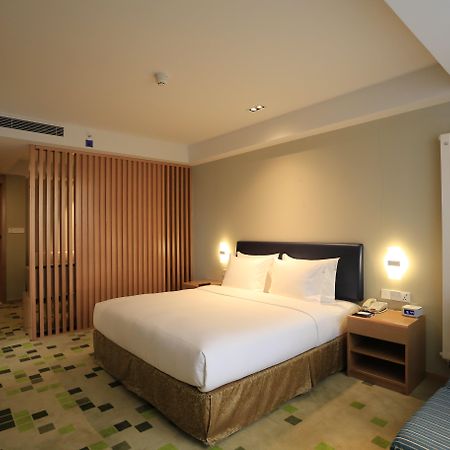 Holiday Inn Express Zhangjiakou Park View, an IHG hotel Eksteriør bilde