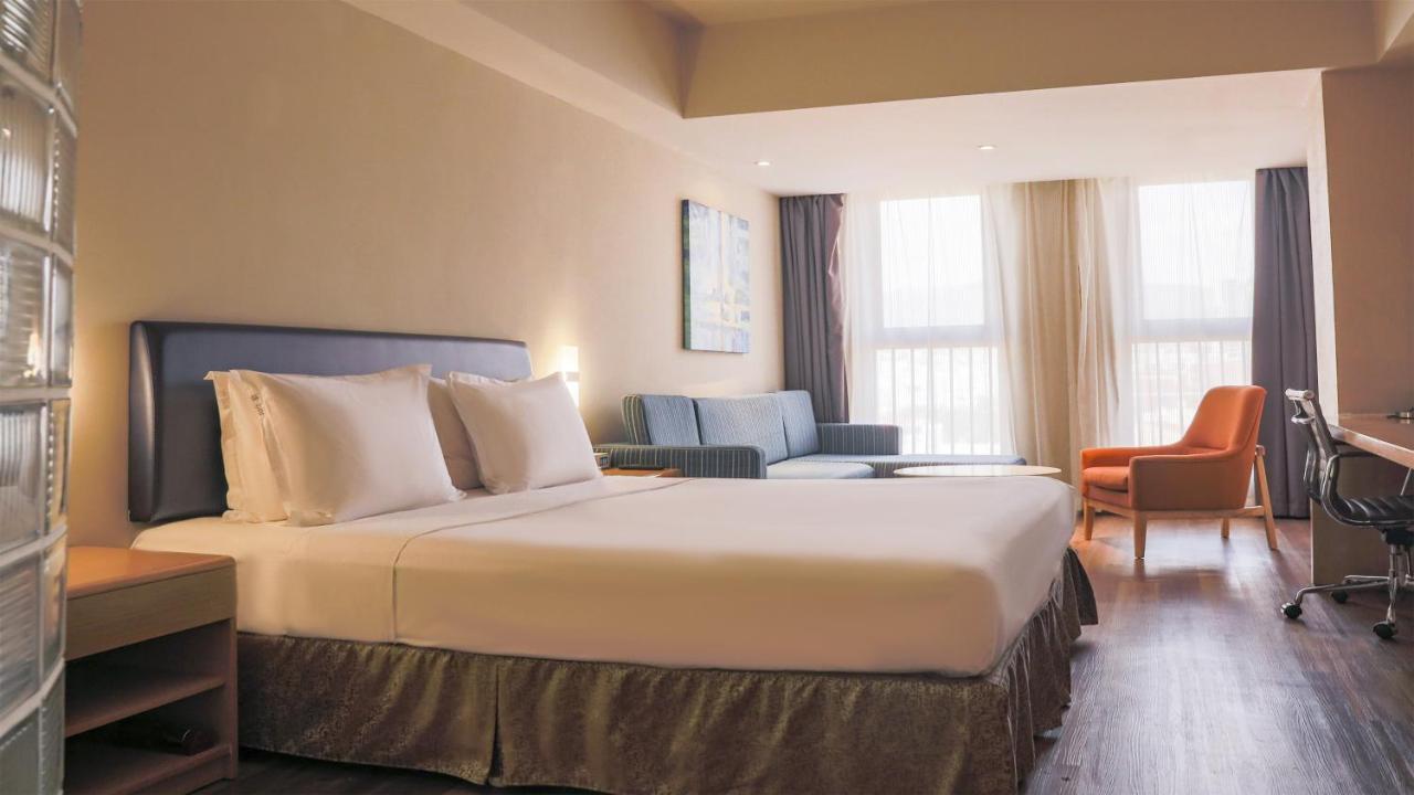 Holiday Inn Express Zhangjiakou Park View, an IHG hotel Eksteriør bilde
